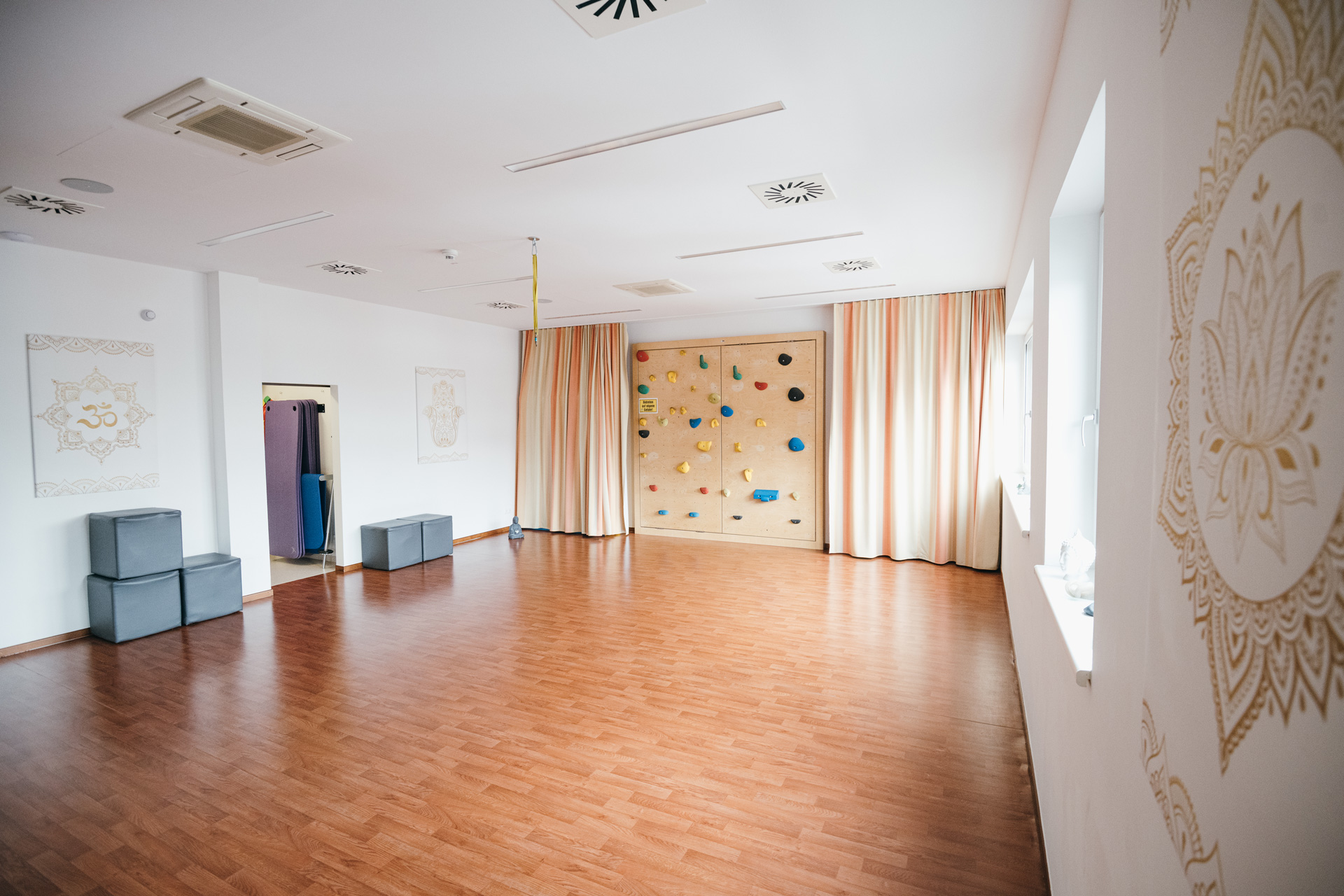 Therapiezentrum-Räumlichkeiten-02.26-1022